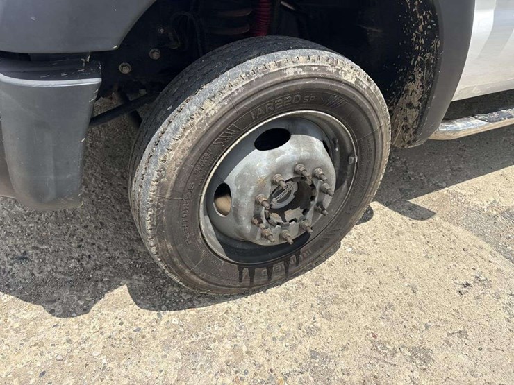 2016-ford-f450-image-8
