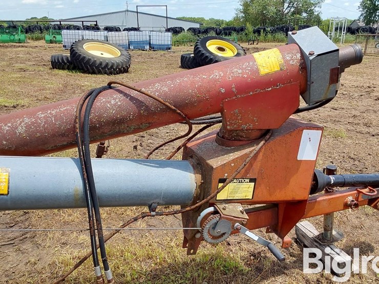 mayrath-8"x51'-auger-w/swing-away-hopper-image-14