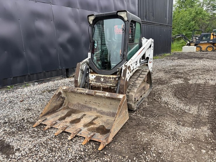 bobcat-t450-image-8