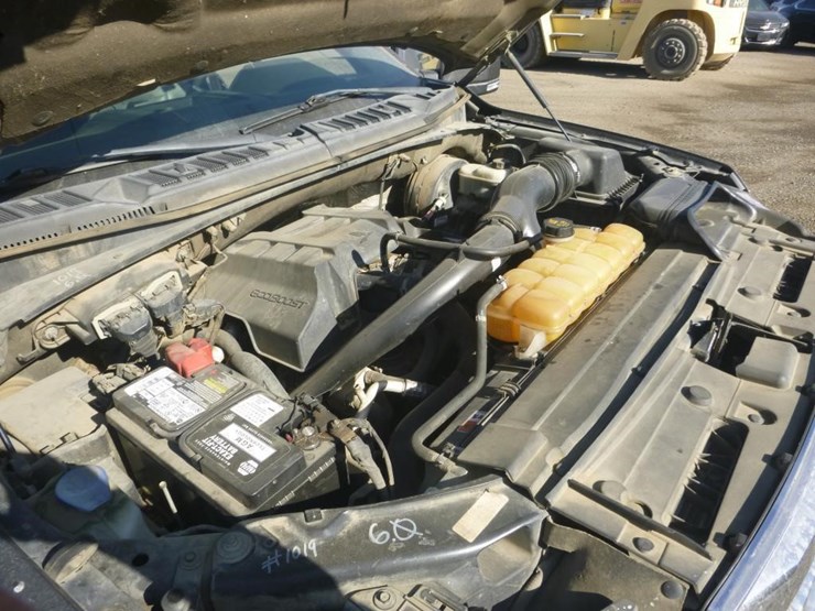 2016-ford-f150-image-12