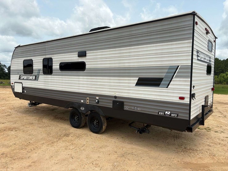 2022-kzrv-"sportsmen-se"-travel-trailer-image-2