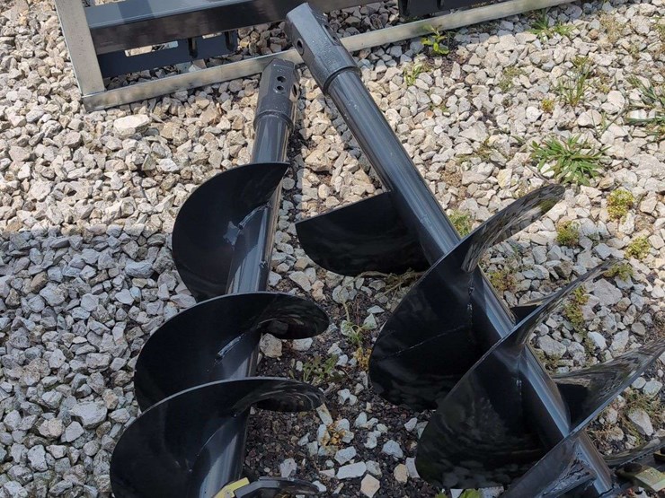 (1)-wolverine-skid-steer-auger-drive-&-bit-12"/18"-adb-13-1218r-image-1