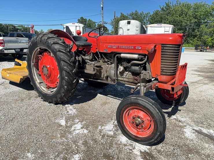 massey-ferguson-65-image-1