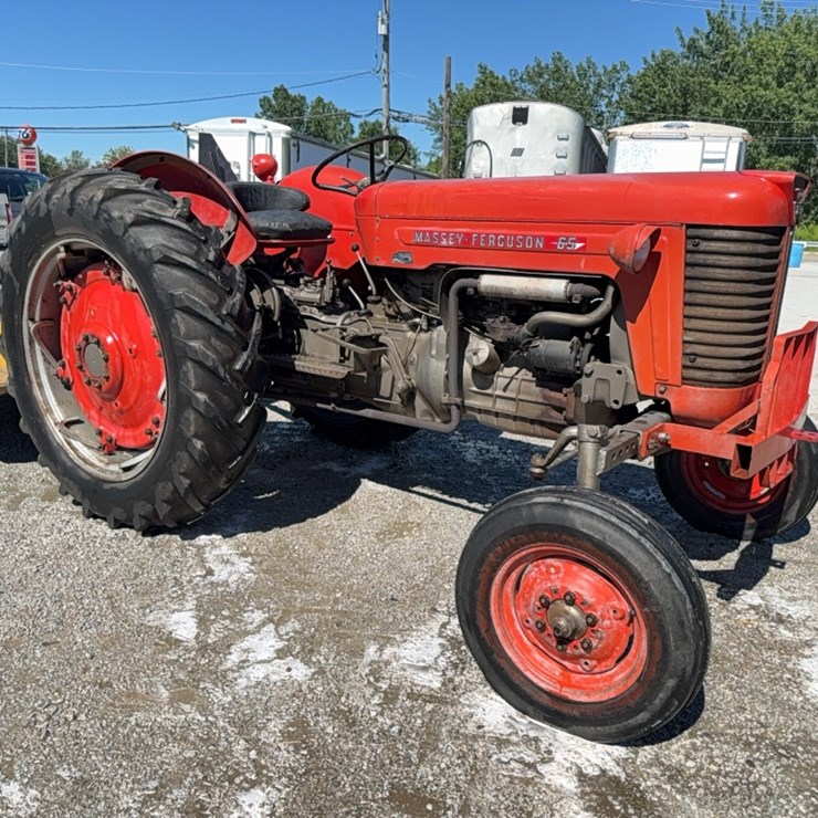 MASSEY-FERGUSON 65