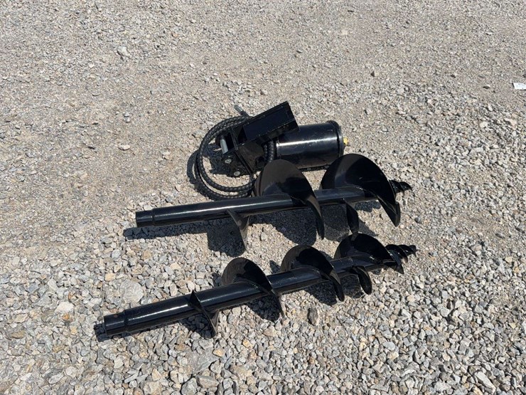 hydraulic-auger-attachment-with-two-augers-image-3