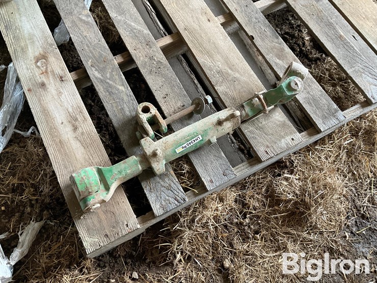 john-deere-cat-iii-top-link-image-2