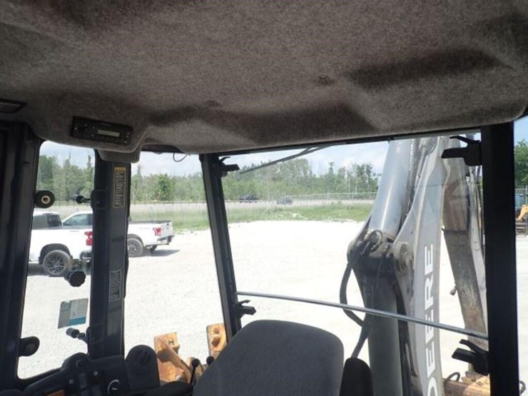 2009-deere-310sj-image-33