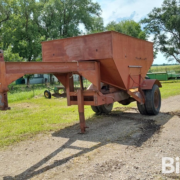 Shop Built Seed/Feed Tender