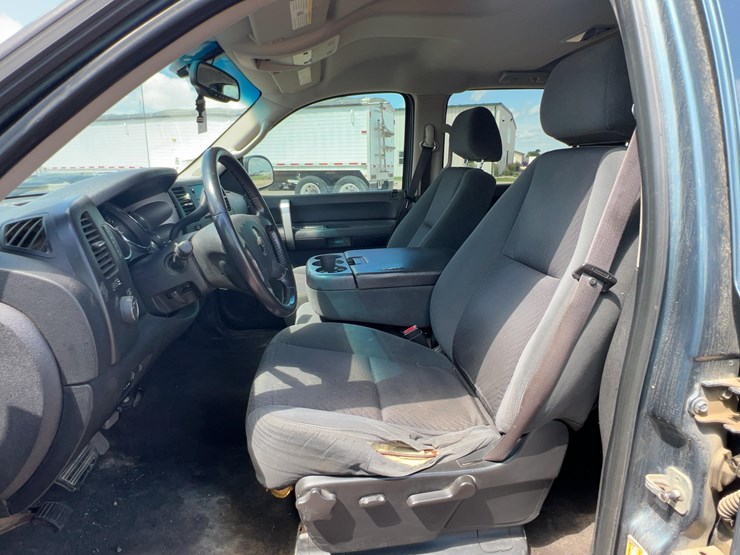 2009-chevrolet-silverado-1500-image-18