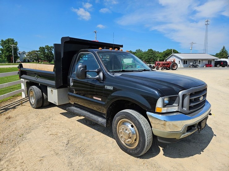 2003-ford-f550-image-6