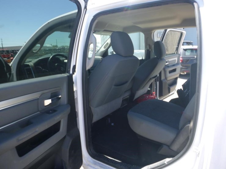 2019-dodge-1500-image-7