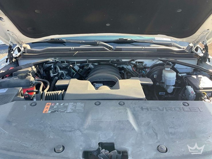 2018-chevrolet-tahoe-image-12