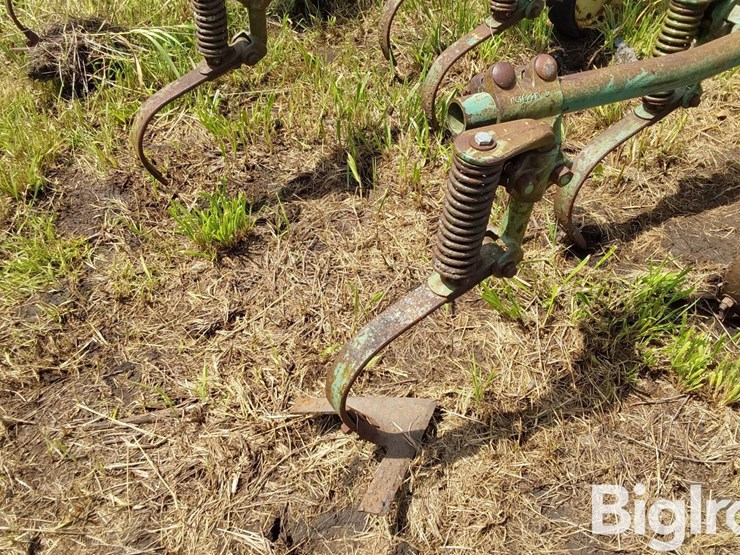 john-deere-6r30"-crop-cultivator-image-17