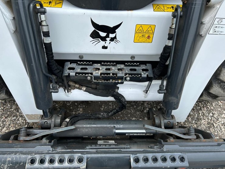 2024-bobcat-s650-image-10