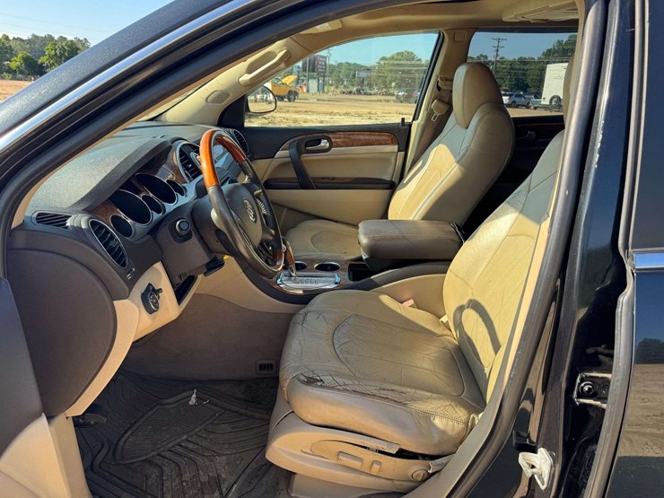 2012-buick-enclave-image-11