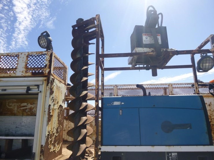 2007-international-durastar-4400-image-30