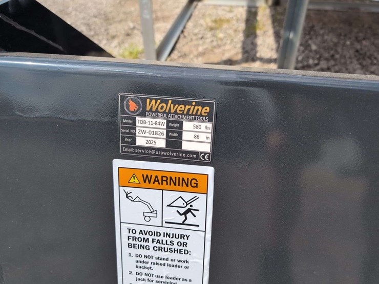 (1)-wolverine-skid-steer-84"-track-duty-bucket-tbd-11-84w-image-3