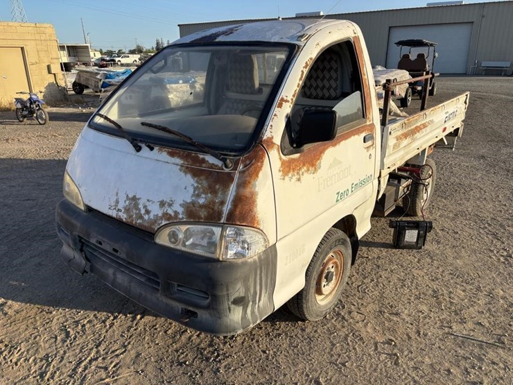 2009-zap-utility-truck-image-8