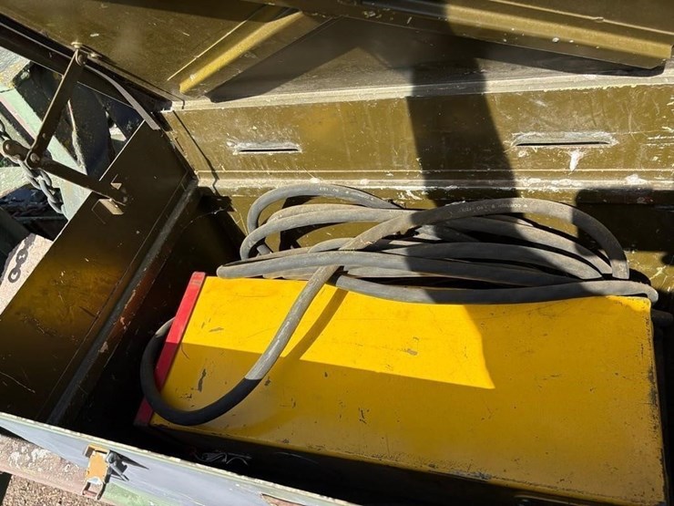 lt0-300-u.s-welding-machine-trailer-image-10