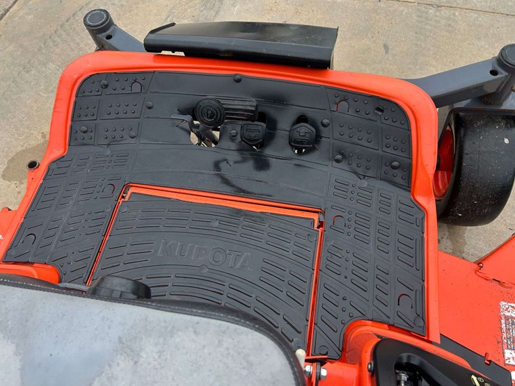 2018-kubota-zd1211r-image-12