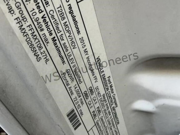 2015-ford-f350-image-18