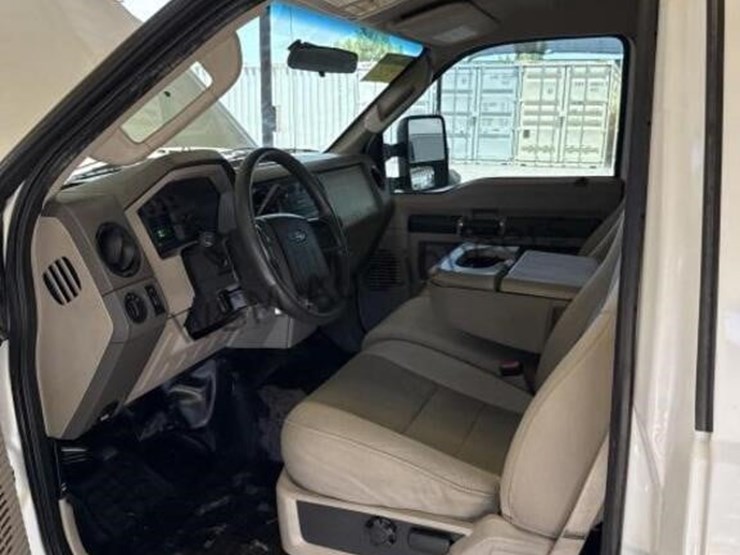 2008-ford-f250-image-22