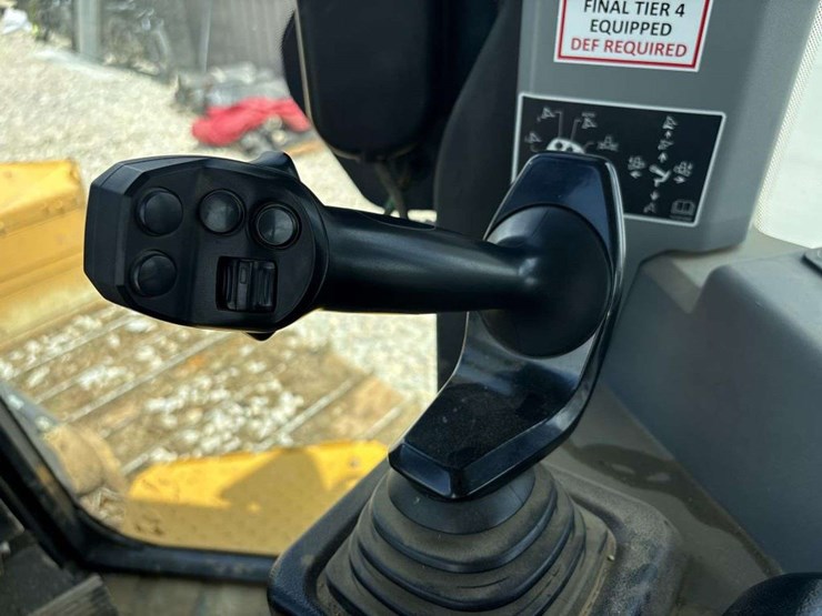 deere-700l-image-27
