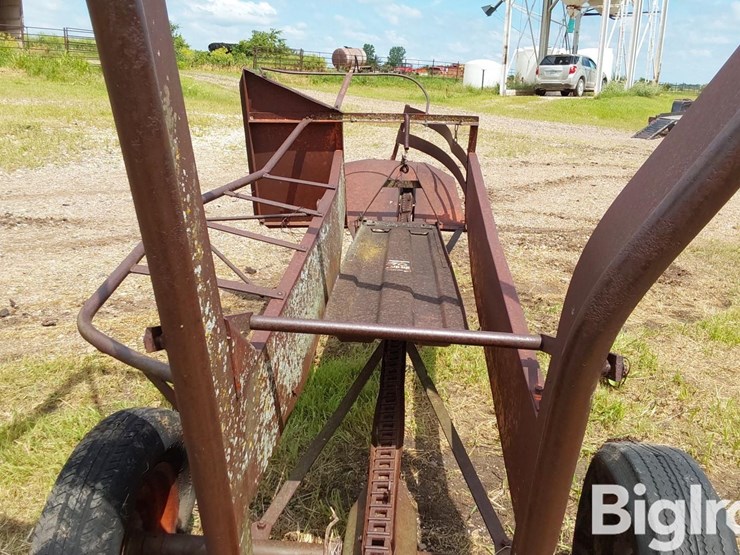 kneib-70-pop-up-bale-loader-image-15