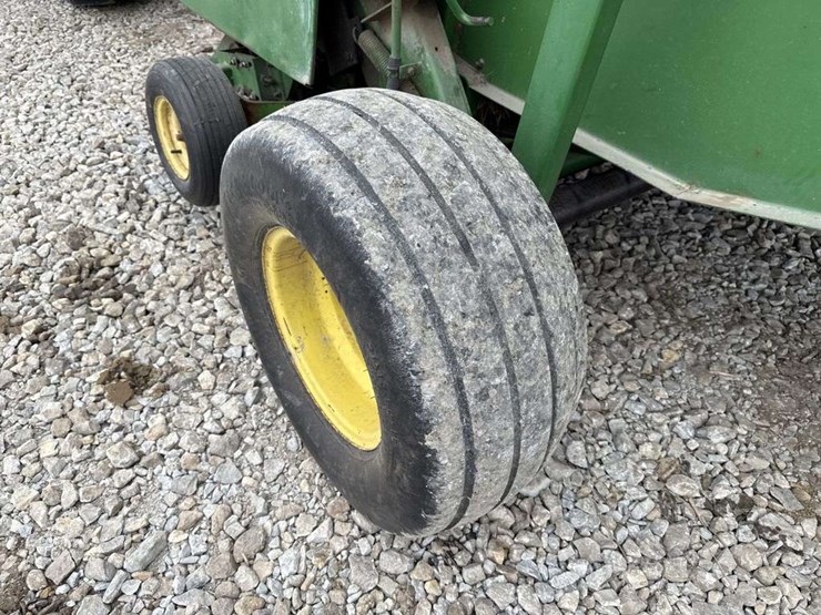 john-deere-535-image-10