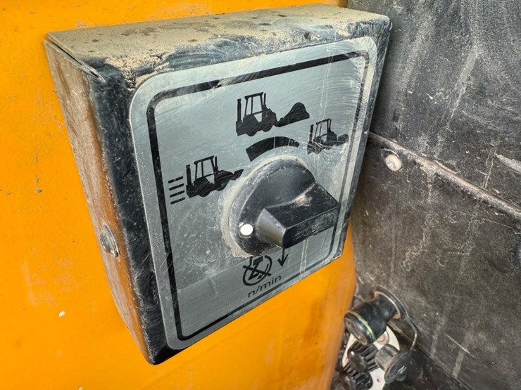jcb-1cxt-image-29