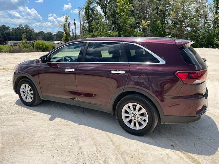 2019-kia-sorento-image-2