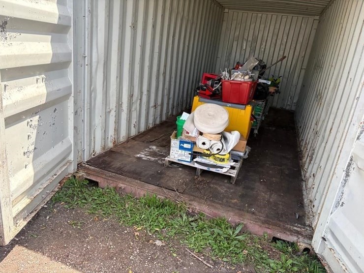 20'-shipping-container-image-3