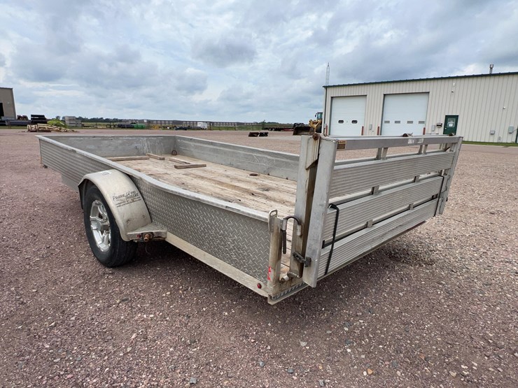 2019-h&h-aluminum-utility-trailer-image-4