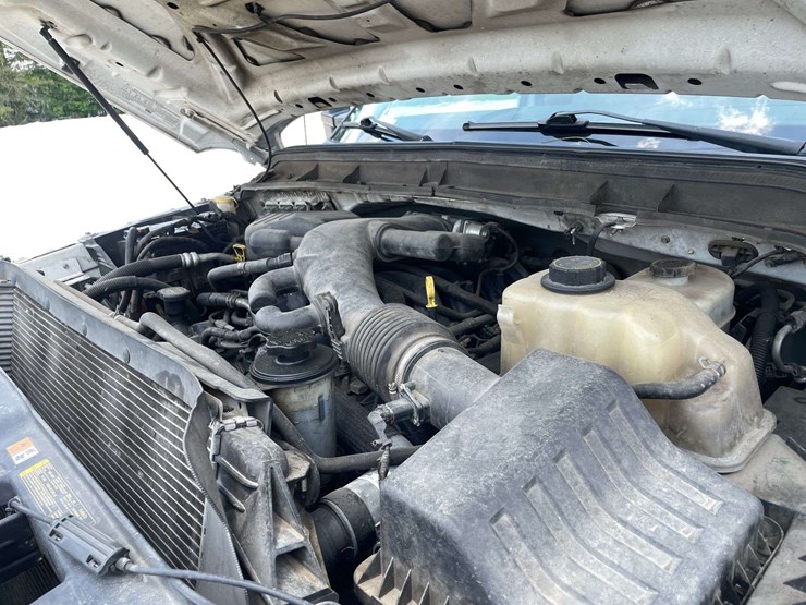 2012-ford-f450-image-7