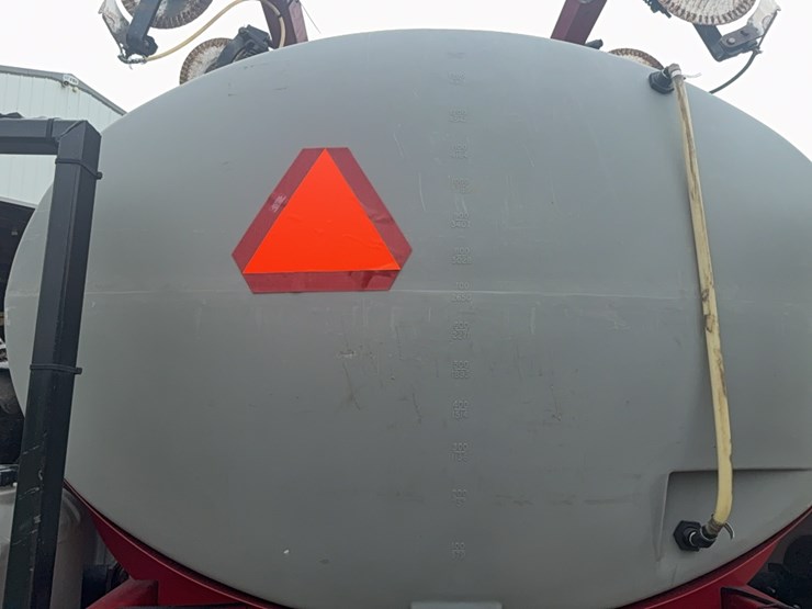 case-ih-2800-image-22