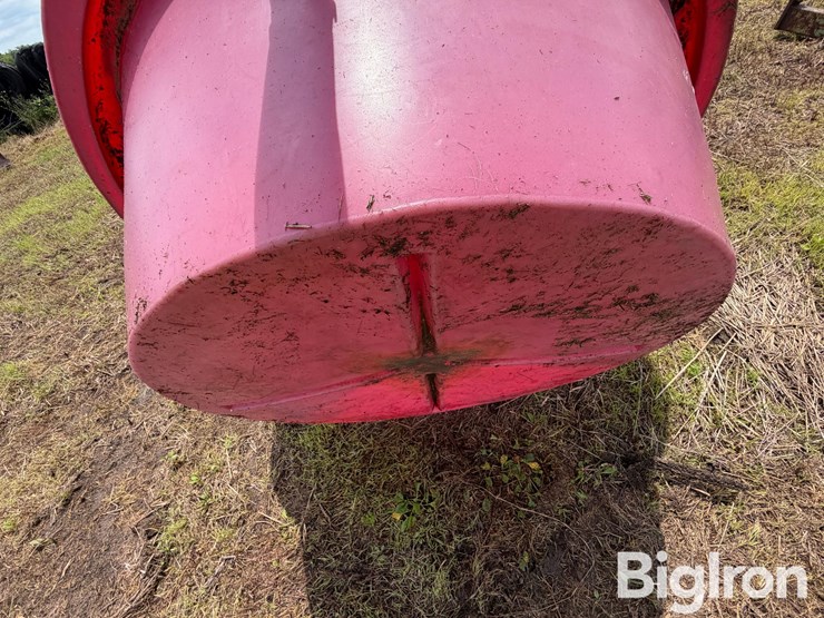 48"-poly-tank-image-9