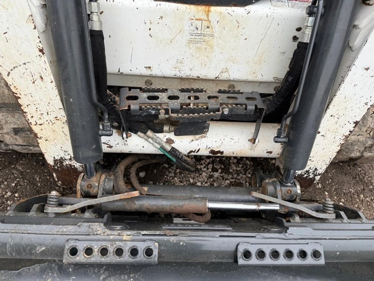 2018-bobcat-t650-image-10
