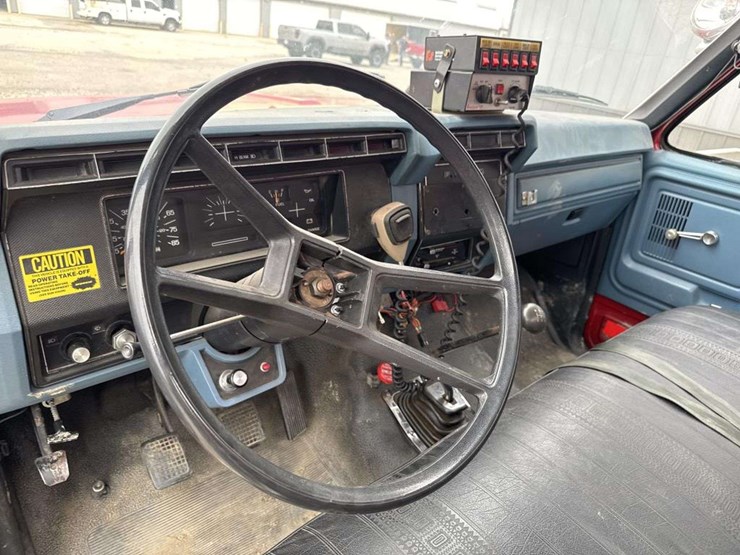1980-ford-f800-image-28