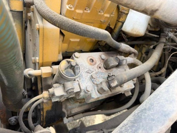 2003-sterling-lt7500-image-44