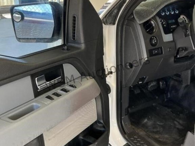 2014-ford-f150-image-24