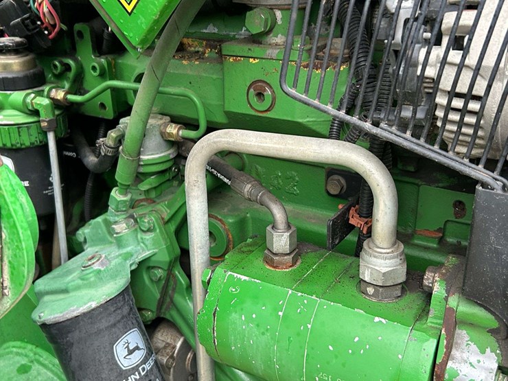 2012-john-deere-5101e-image-39