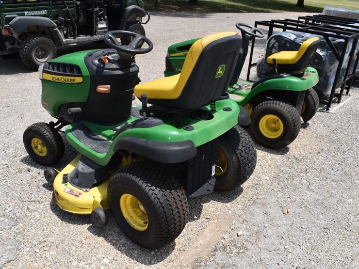 john-deere-d140-image-3
