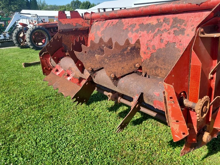 new-holland-195-image-24