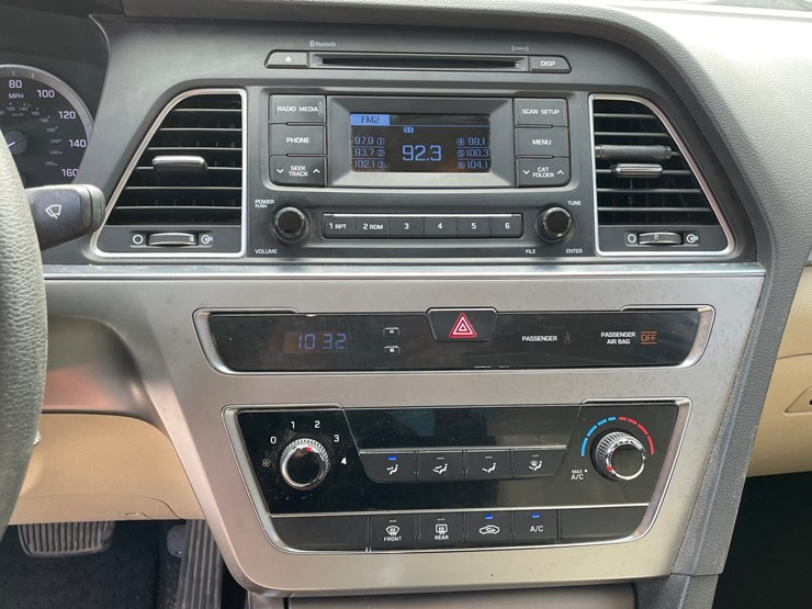 #160-•-2015-hyundai-sonata-(clean-tx-title)-image-49