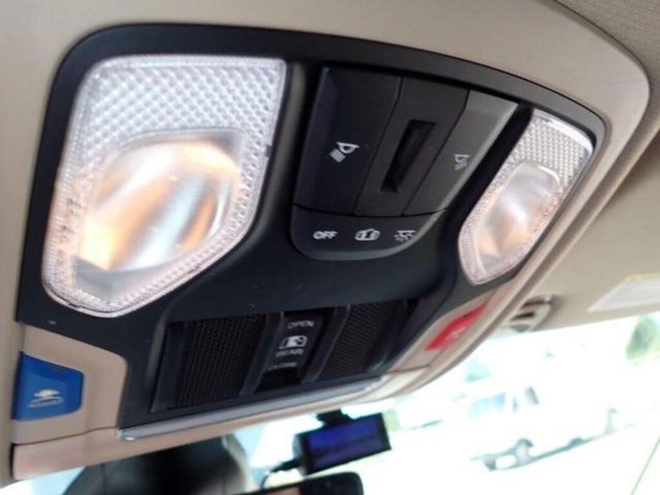 2022-dodge-ram-5500-image-27