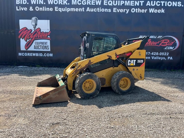 2018-caterpillar-262d-image-1