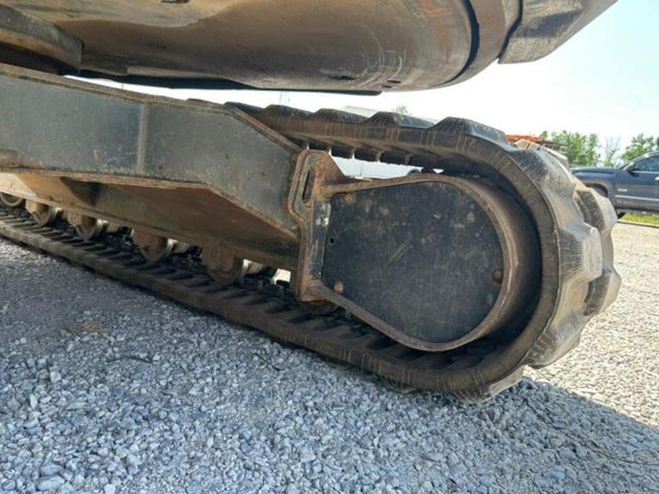 2022-bobcat-e88-image-70