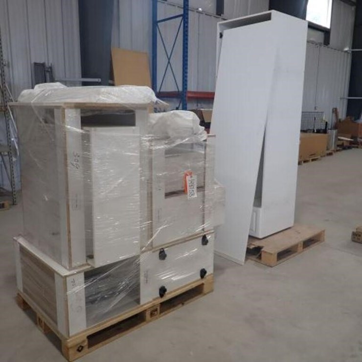 UNUSED Qty Of 9-Pc Mixed White Shaker Kitchen