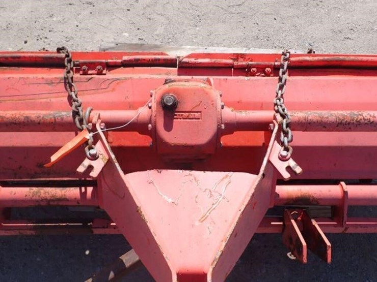 82-in.-3-pt-hitch-roto-tiller-image-5
