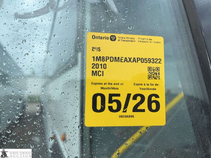 non-operable-2010-motor-coach-industries-d4500-t/a-passenger-wheelchair-accessible-bus-image-22